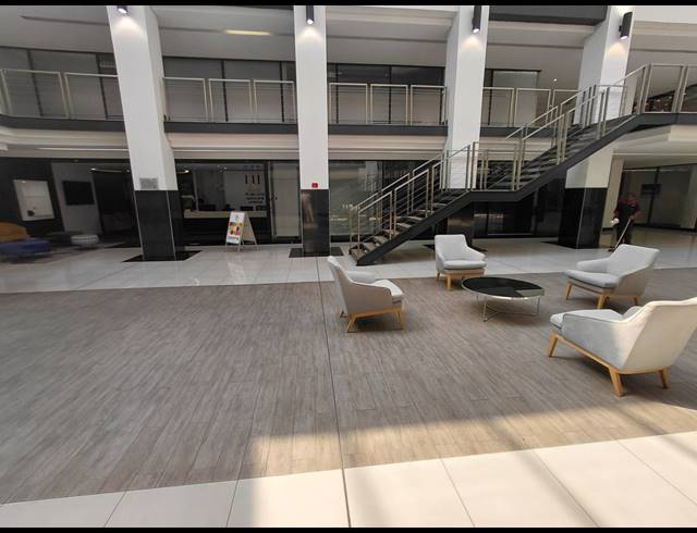 420M² OFFICE TO LET IN BRYANSTON